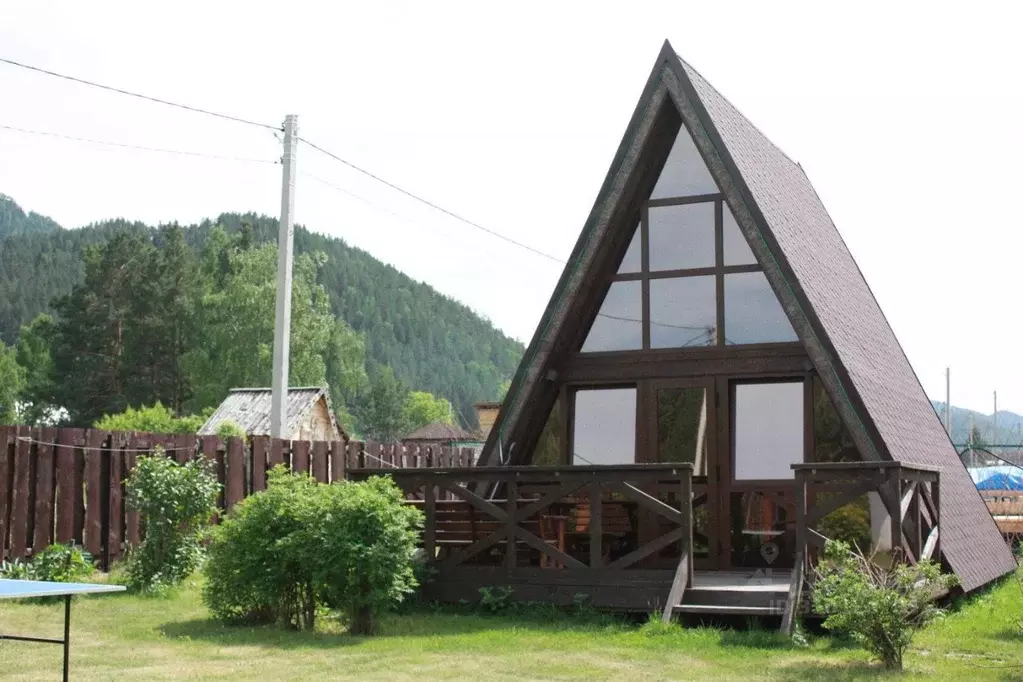 Дом в Алтай, Чемальский район, пос. Усть-Сема пер. Верх-Барангол, 14 ... - Фото 0