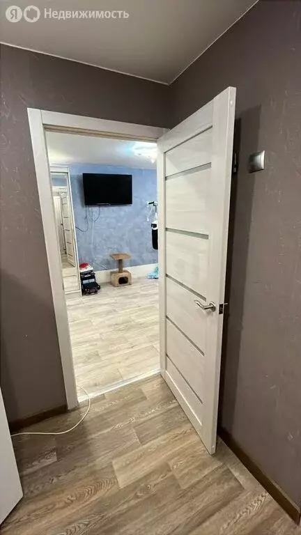 2-комнатная квартира: Комсомольск-на-Амуре, проспект Победы, 44к2 ... - Фото 2