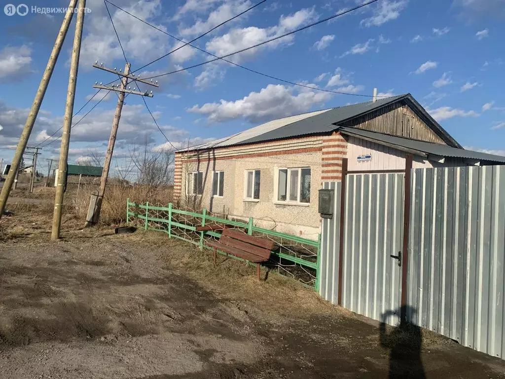 3-комнатная квартира: деревня Ожгиха, Первомайская улица, 48 (61.5 м) - Фото 0