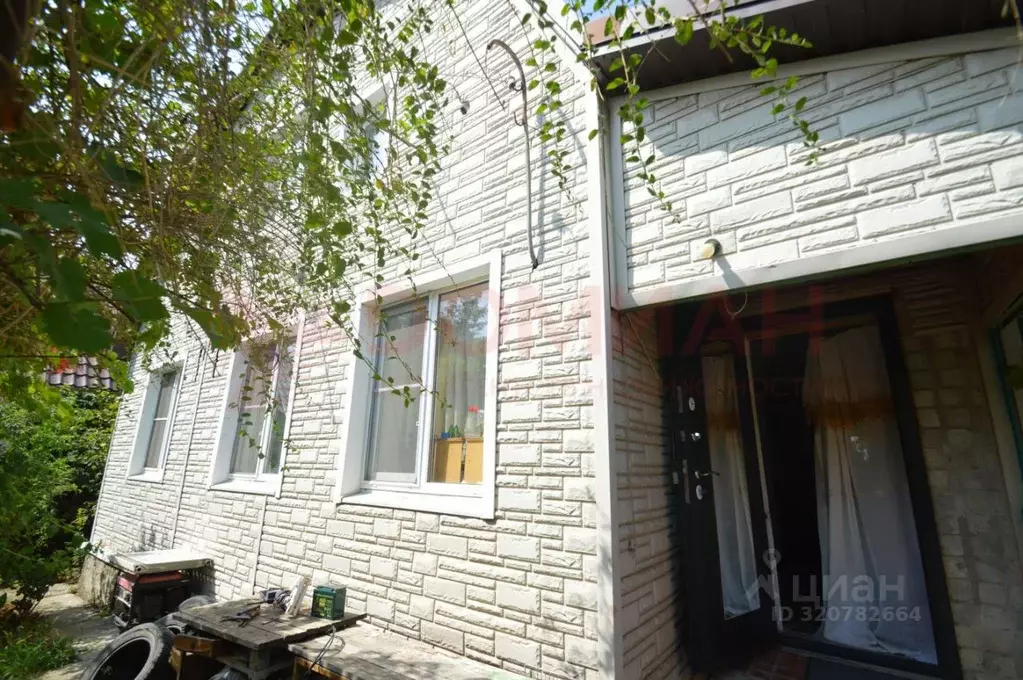 Дом в Ростовская область, Ростов-на-Дону Имбирная ул., 20 (95 м) - Фото 1