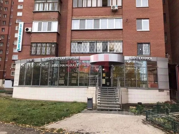 Торговая площадь в Самарская область, Самара просп. Кирова, 320 (124 ... - Фото 0