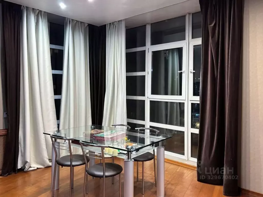 4-к кв. Москва ул. Дыбенко, 16К1 (159.0 м) - Фото 1
