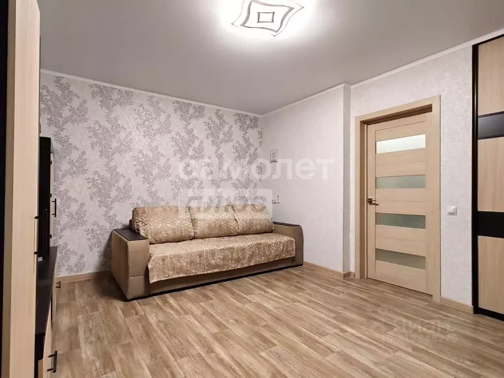 1-к кв. Астраханская область, Астрахань ул. Калинина, 47 (40.9 м) - Фото 0
