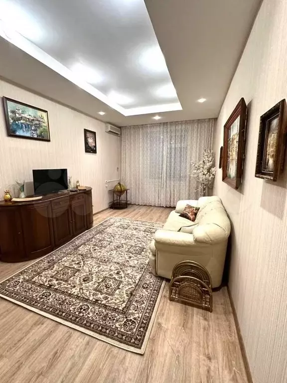 3-к. квартира, 80 м, 5/7 эт. - Фото 0