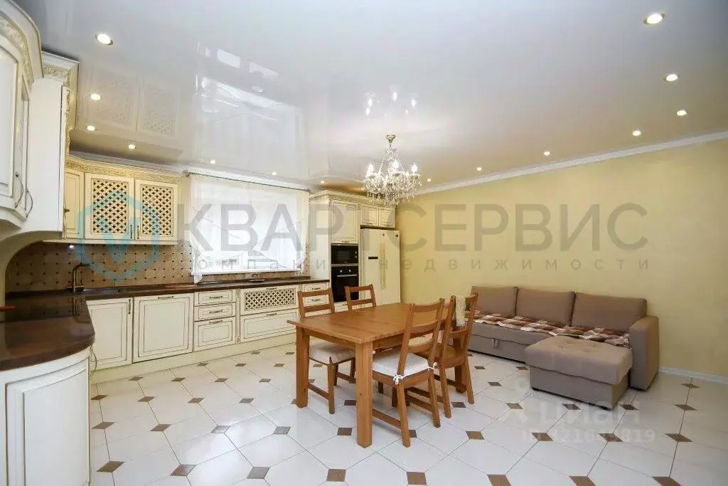 Дом в Омская область, Омск ул. 4-я Садовая, 10А (180 м) - Фото 2