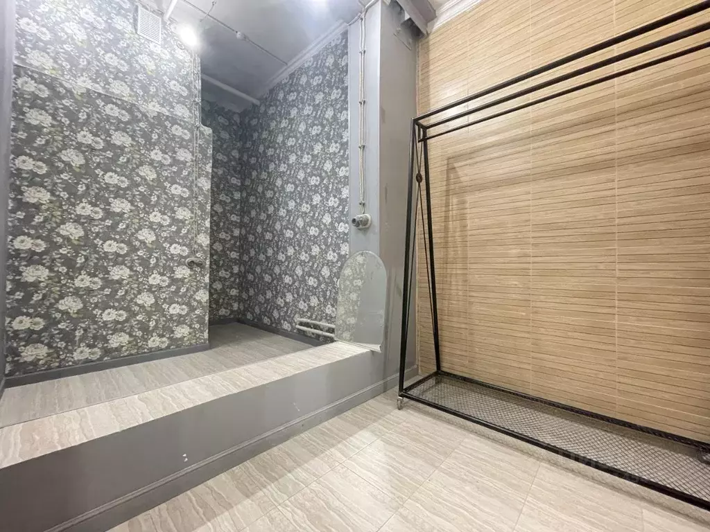 Гараж в Московская область, Красногорск ул. Авангардная, 6 (10 м) - Фото 1