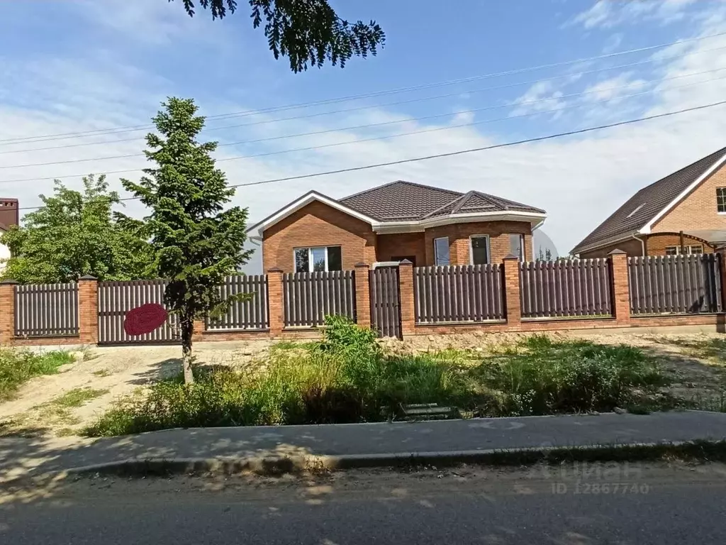 Дом в Краснодарский край, Горячий Ключ ул. Карбышева (120 м) - Фото 0
