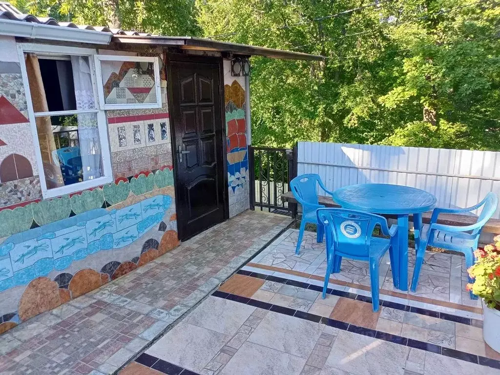 Дом в Краснодарский край, Туапсе ул. Островского, 16 (42 м) - Фото 1