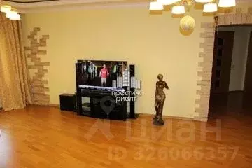 3-к кв. Калужская область, Калуга ул. Суворова, 44 (136.0 м) - Фото 2