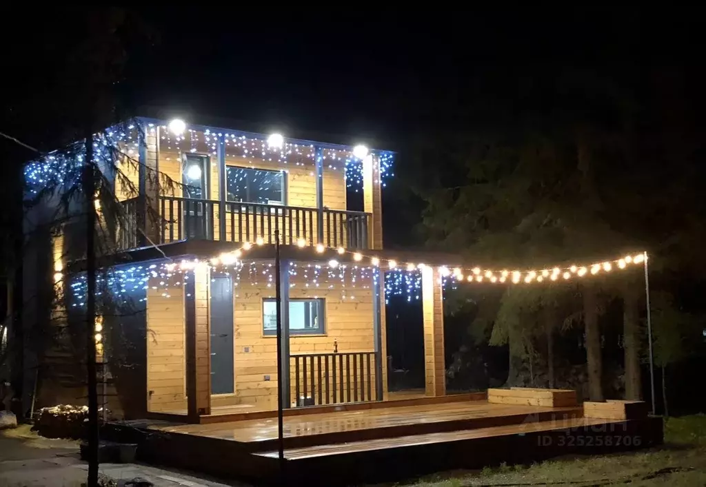 Дом в Ленинградская область, Ломоносовский район, Лопухинское с/пос, ... - Фото 1