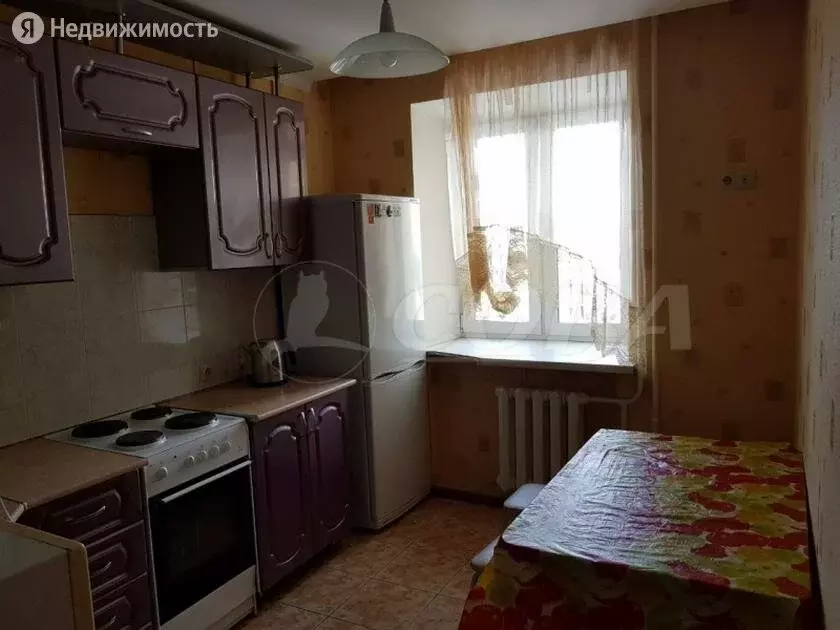 3-комнатная квартира: Тюмень, улица Максима Горького, 10к1 (68 м) - Фото 1