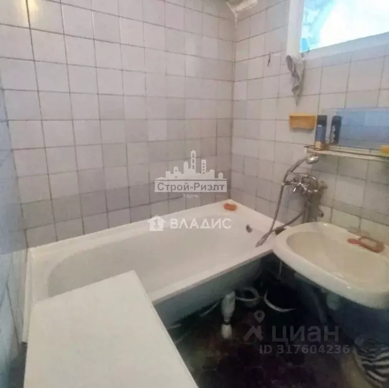 3-к кв. Крым, Керчь ул. Володи Дубинина, 20 (62.0 м) - Фото 1