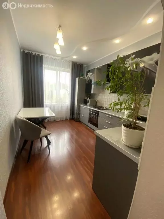 2-комнатная квартира: Щёкино, улица Лизы Шамшиковой, 17Б (61 м) - Фото 2