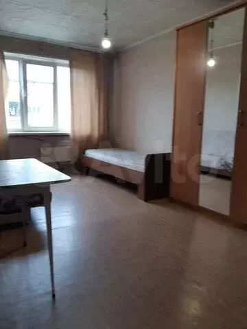 Комната 17 м в 5-к., 4/4 эт. - Фото 0