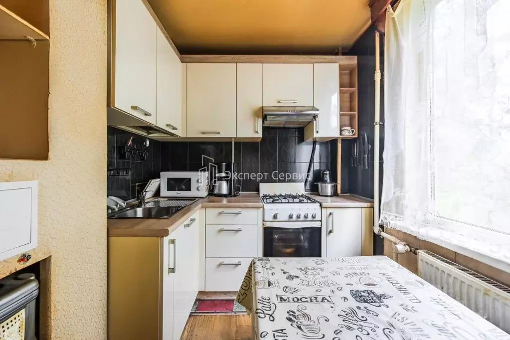 2-к кв. Санкт-Петербург 3-й Рабфаковский пер., 6 (46.1 м) - Фото 0
