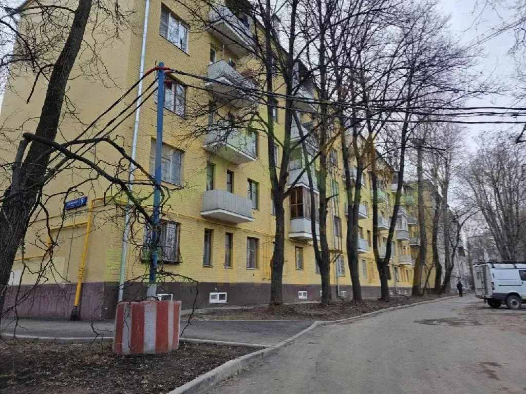 Продается 4-комнатная квартира - Фото 2