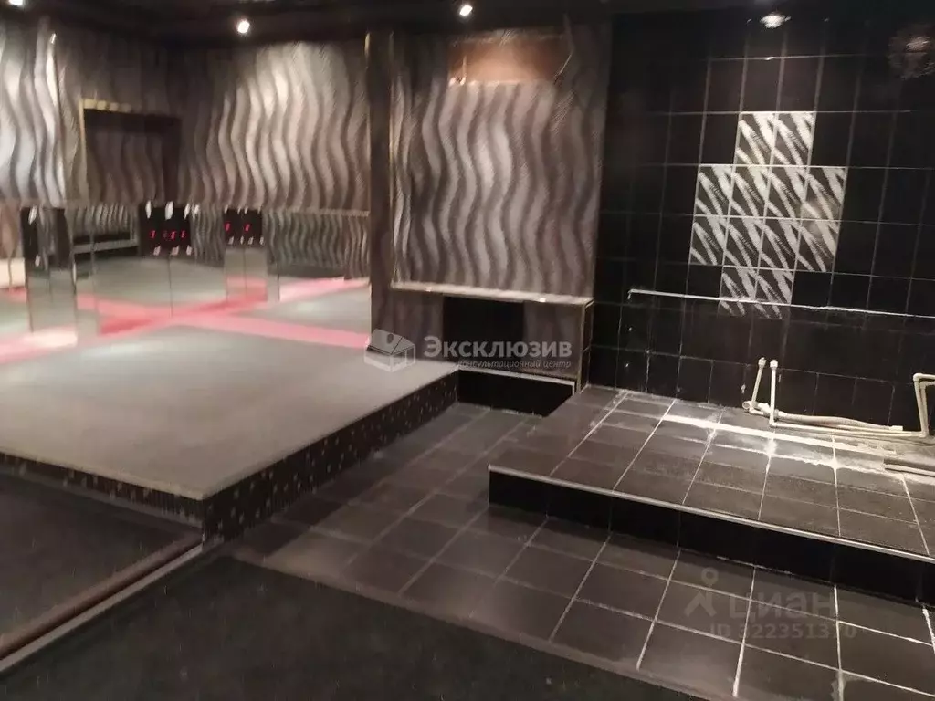 Помещение свободного назначения в Тюменская область, Тюмень ... - Фото 1