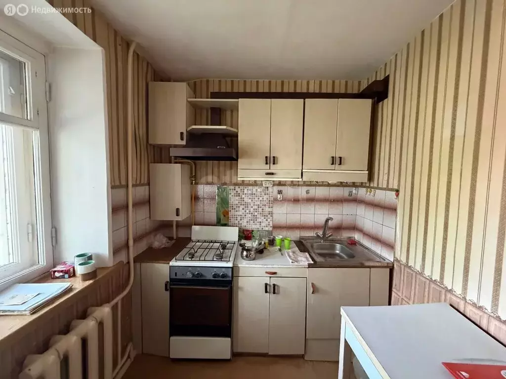 1-комнатная квартира: Брянск, улица Дзержинского, 40А (33.4 м) - Фото 1