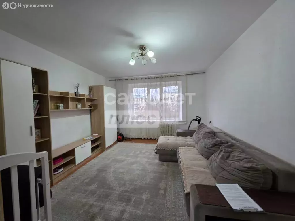 2-комнатная квартира: Грозный, улица Державина, 287 (54 м) - Фото 0