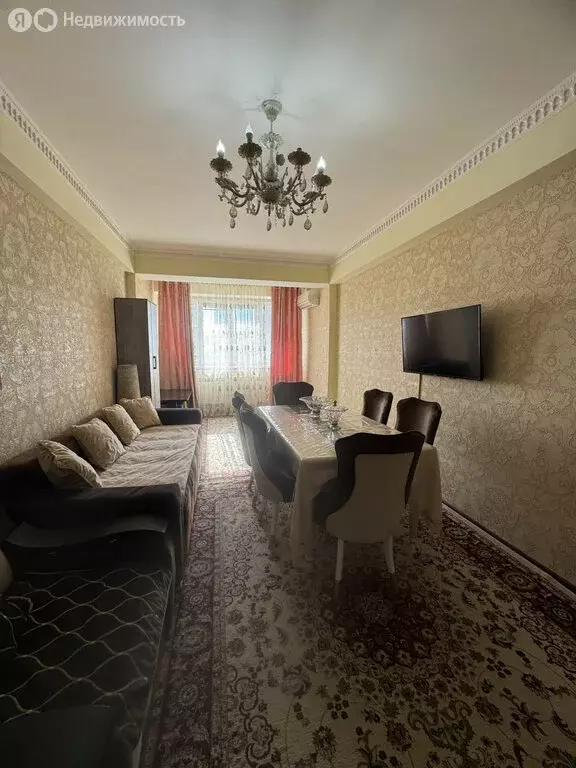 2-комнатная квартира: Дербент, улица Сальмана, 65А (70 м) - Фото 1