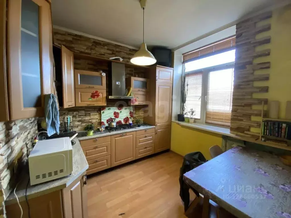 3-к кв. Москва ул. Кржижановского, 8К2 (74.2 м) - Фото 1