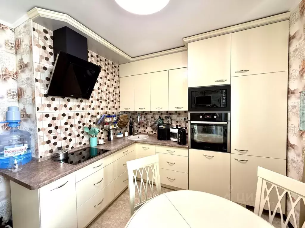 2-к кв. Коми, Сыктывкар Сысольское ш., 1/2 (62.9 м) - Фото 2