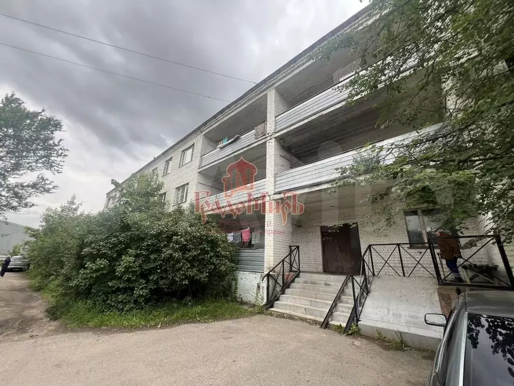 Комната 11,1 м в 3-к., 1/3 эт. - Фото 0