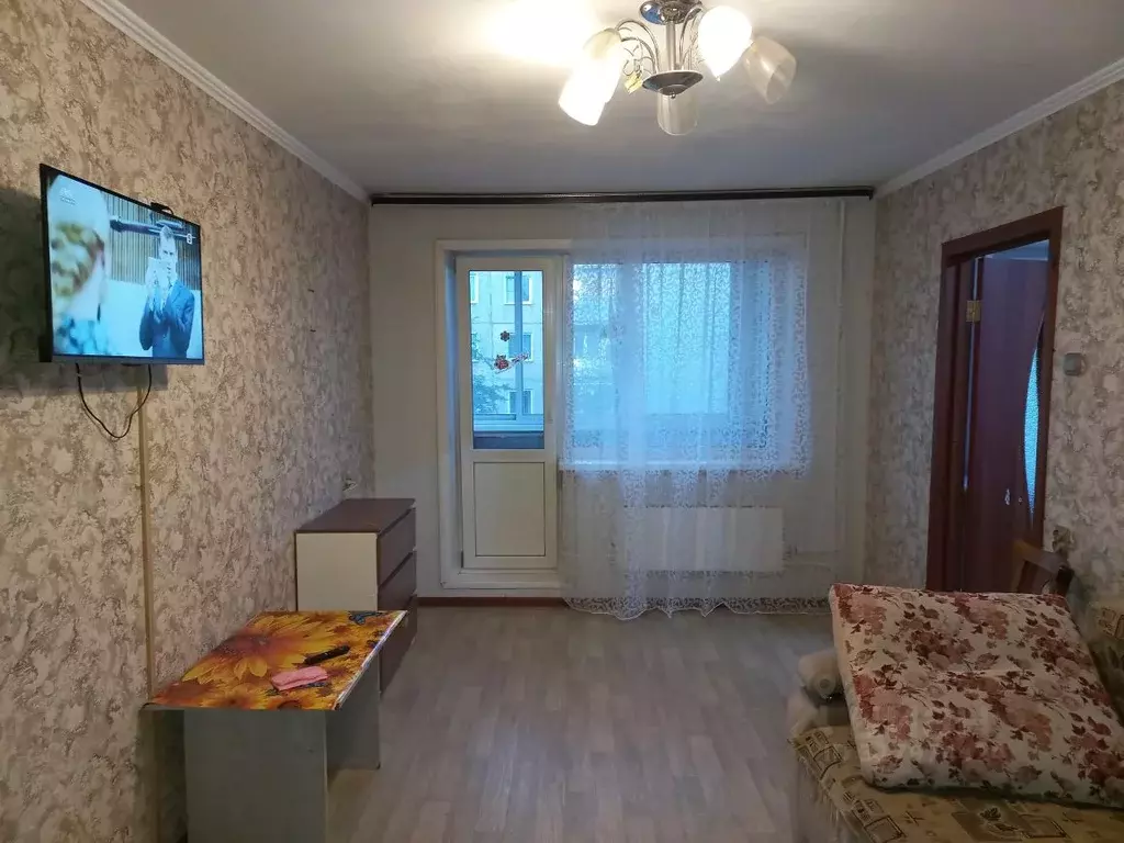 2-к кв. Кемеровская область, Белово Октябрьская ул., 41 (44.1 м) - Фото 0