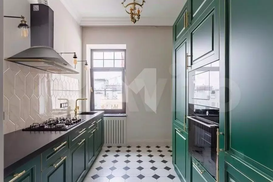 4-к. квартира, 129 м, 7/8 эт. - Фото 0