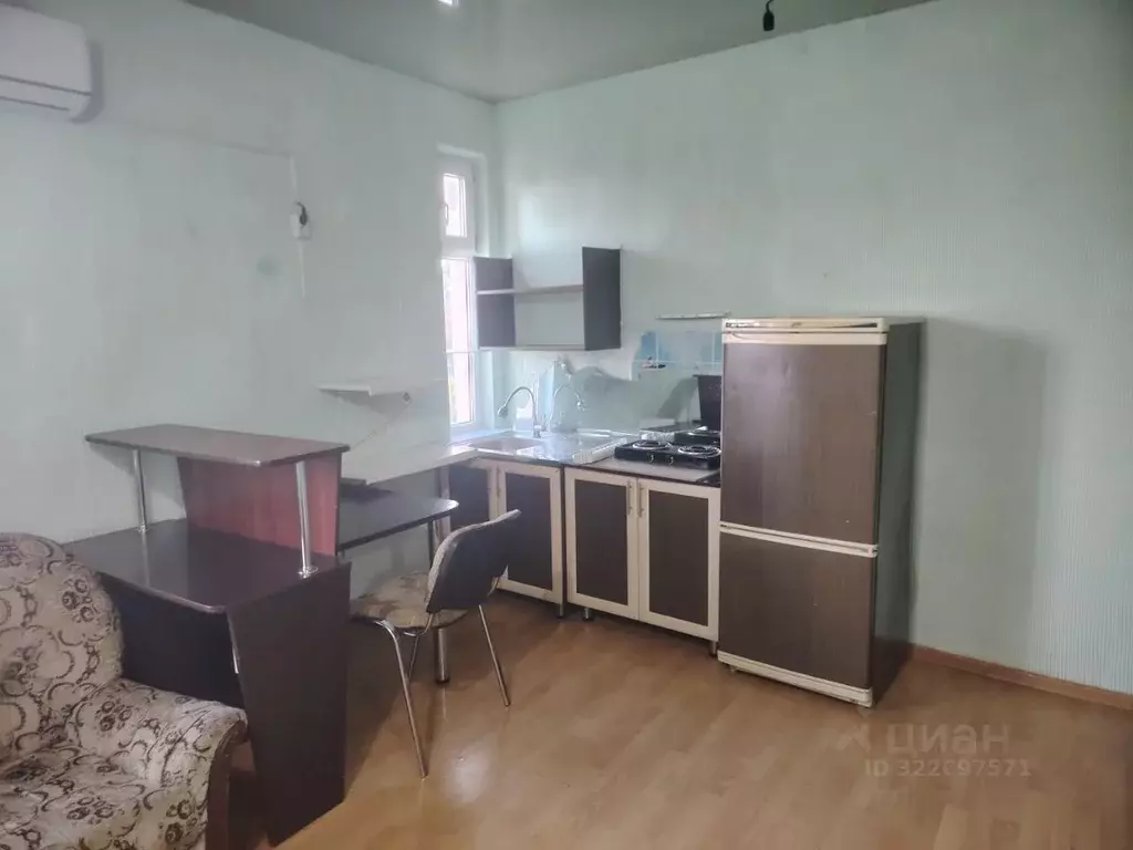 Дом в Краснодарский край, Новороссийск ул. Клары Цеткин (30 м) - Фото 0