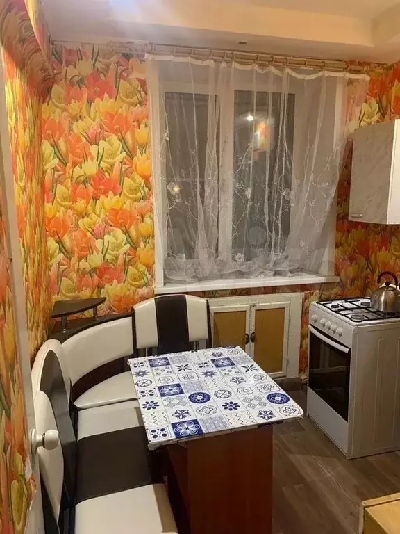 1-к. квартира, 30 м, 3/3 эт. - Фото 0