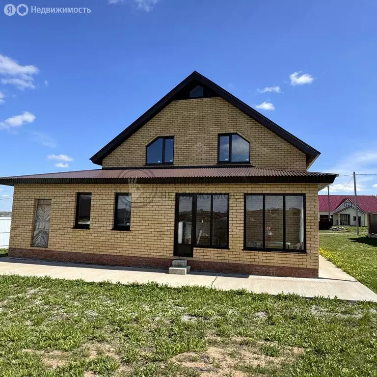 Дом в село Карелино, улица Т. Миннуллина, 32 (220.3 м) - Фото 0