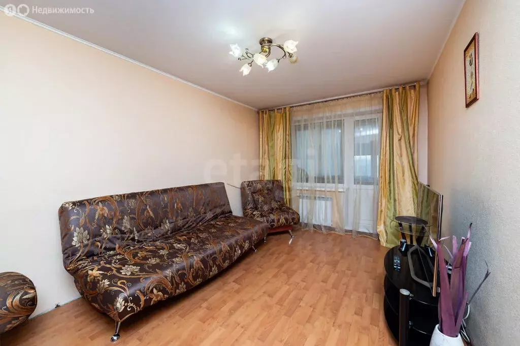 1-комнатная квартира: Курган, улица Карельцева, 84 (36 м) - Фото 2