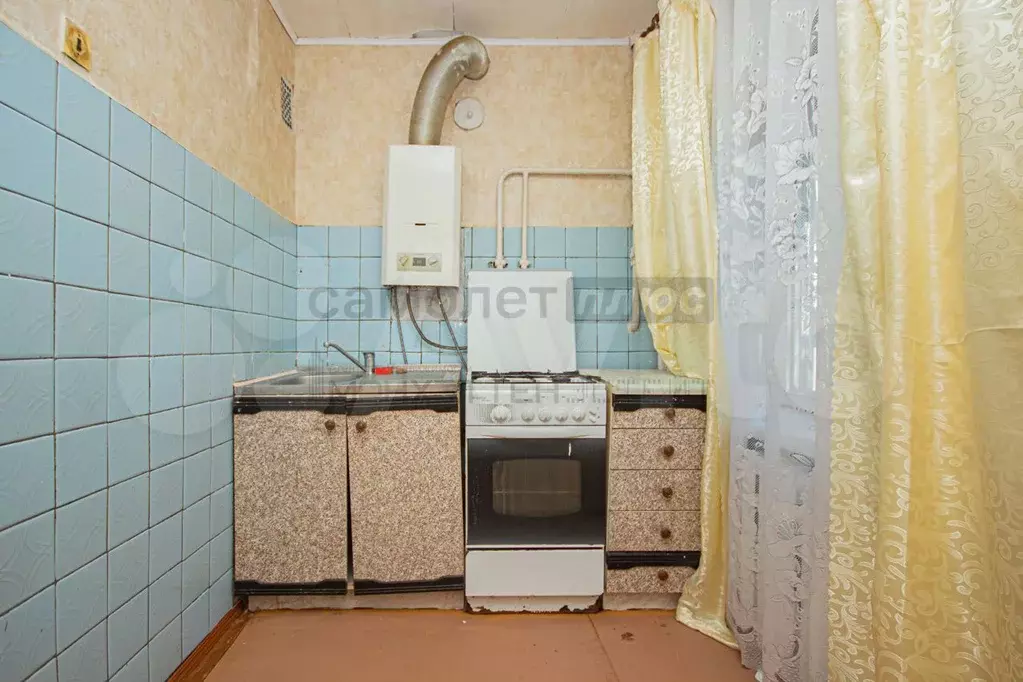 3-к. квартира, 60 м, 1/3 эт. - Фото 1