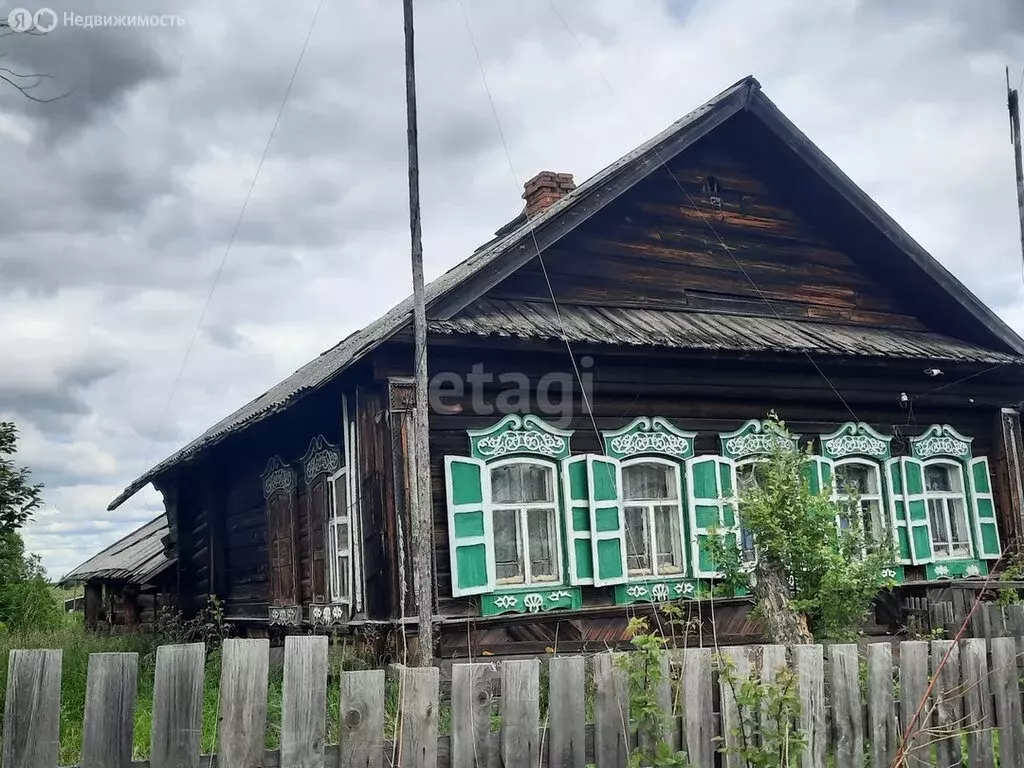 Дом в деревня Луговая, улица Тельмана (50 м) - Фото 1