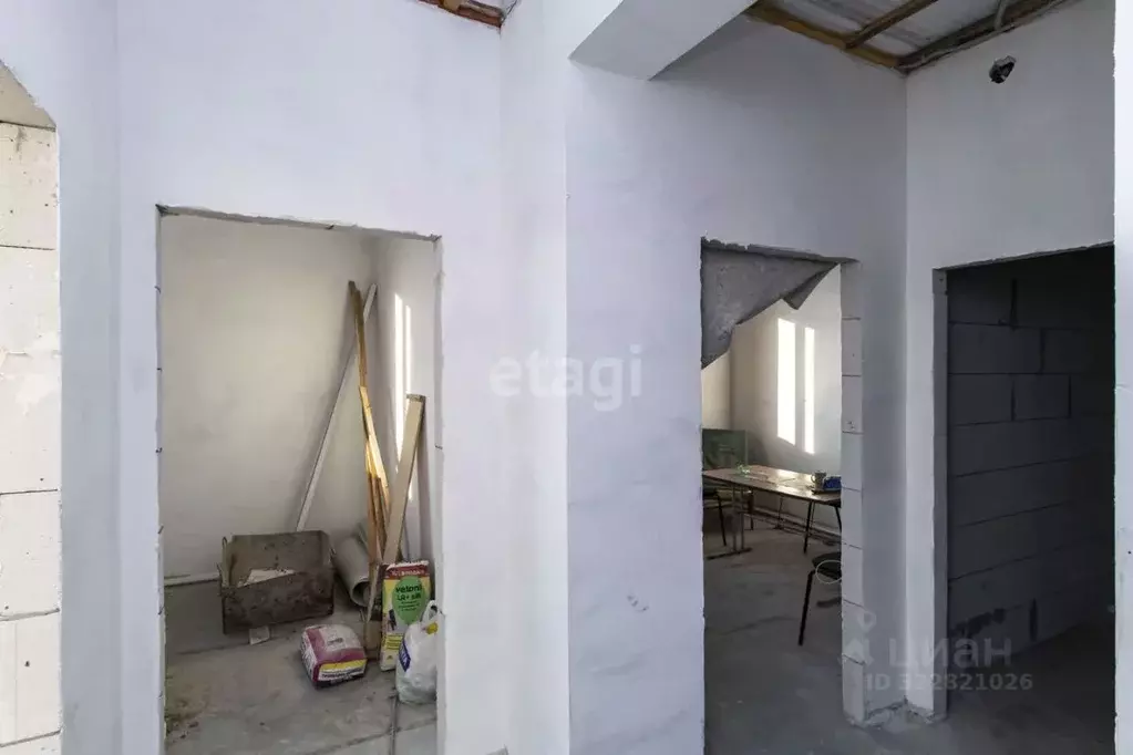 Дом в Тюменская область, Тюменский муниципальный округ, с. Чикча ул. ... - Фото 1