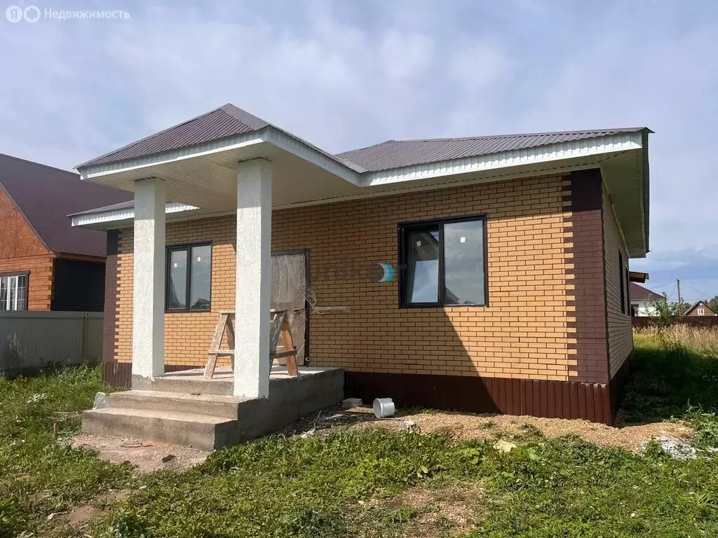 Дом в Иглино, улица Астраханцева, 3 (120 м) - Фото 0