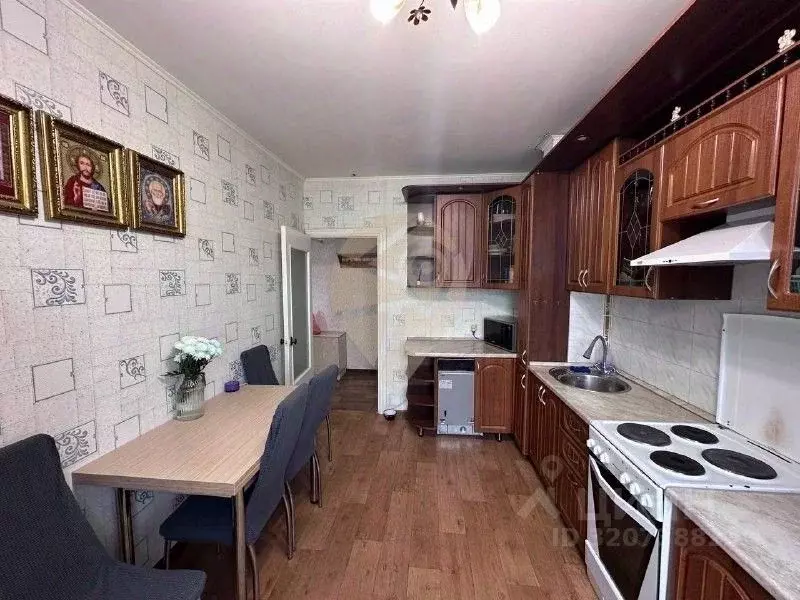 3-к кв. Белгородская область, Старый Оскол Юбилейный мкр, 1А (65.0 м) - Фото 0