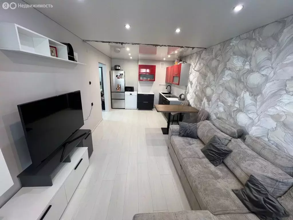 3-комнатная квартира: Киров, улица Потребкооперации, 38 (60.5 м) - Фото 1