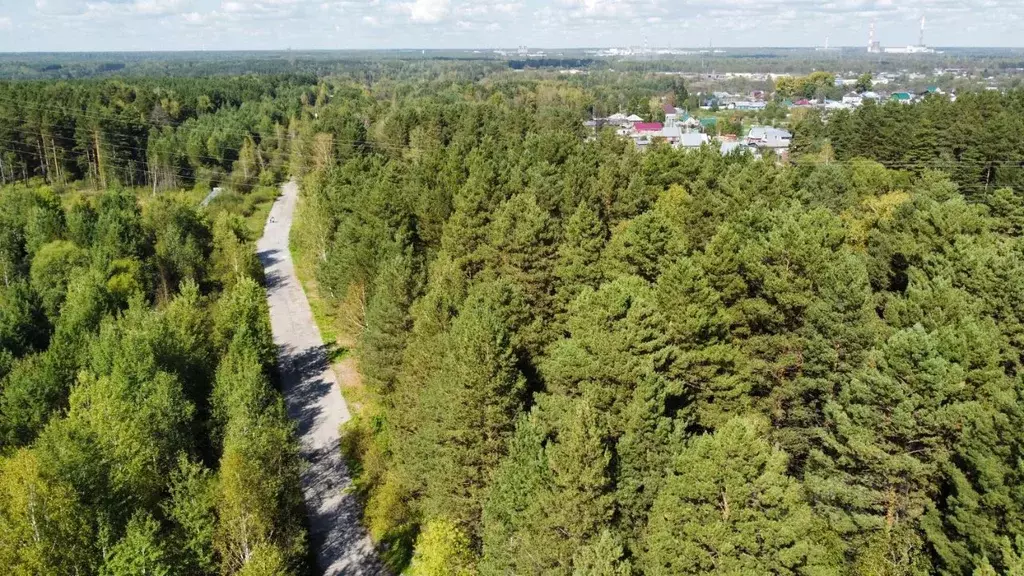Участок в Томская область, Томск пос. Кузовлево, Пионерская ул. (15.0 ... - Фото 1