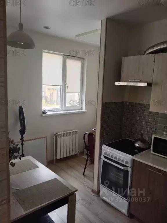 Студия Белгородская область, Белгород ул. Семейная, 31 (28.1 м) - Фото 2