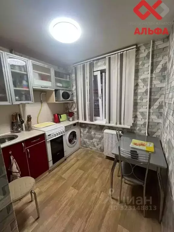 3-к кв. Кировская область, Киров ул. Чернышевского, 6 (57.0 м) - Фото 1