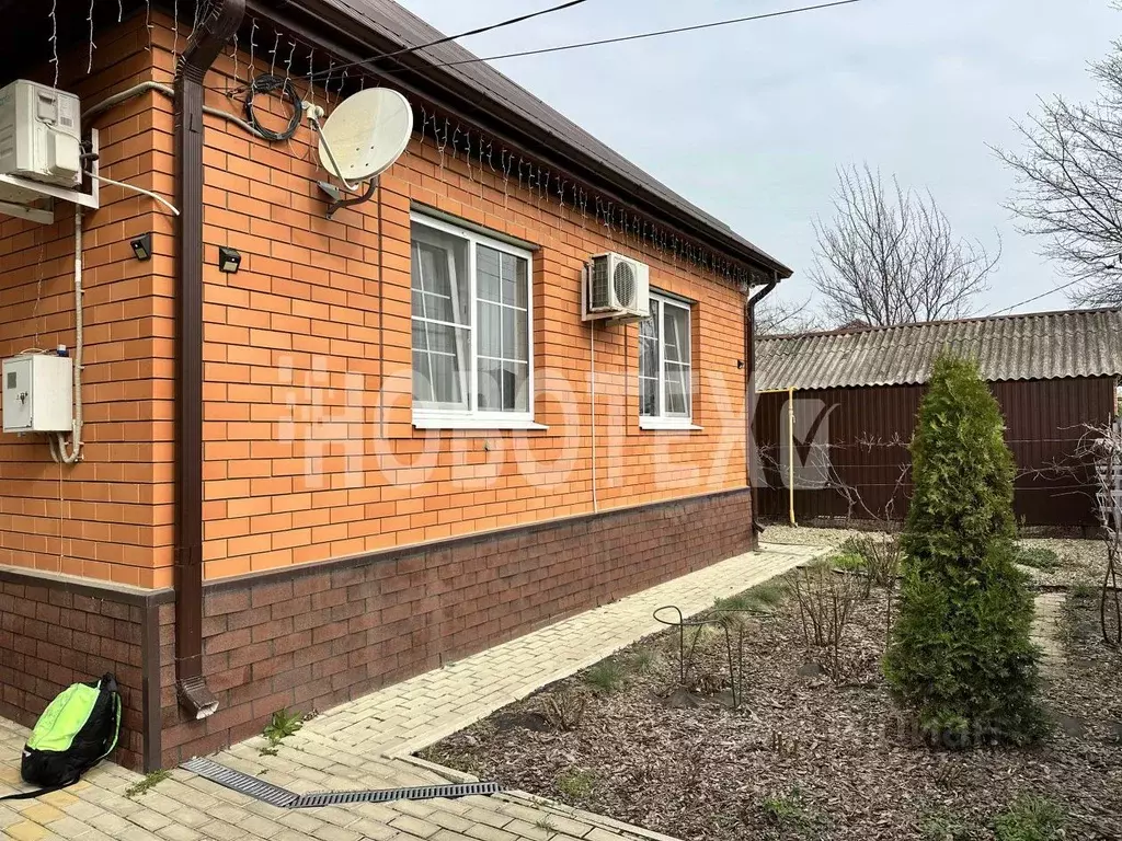 Дом в Краснодарский край, Северская ст-ца  (90 м) - Фото 1