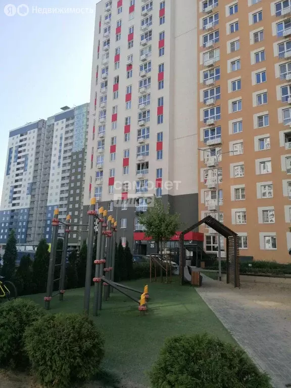 1-комнатная квартира: Липецк, улица И.В. Свиридова, 26 (37.09 м) - Фото 0
