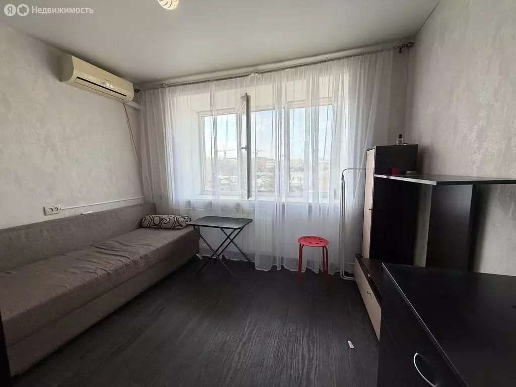 1к в 2-комнатной квартире (14.3 м) - Фото 1