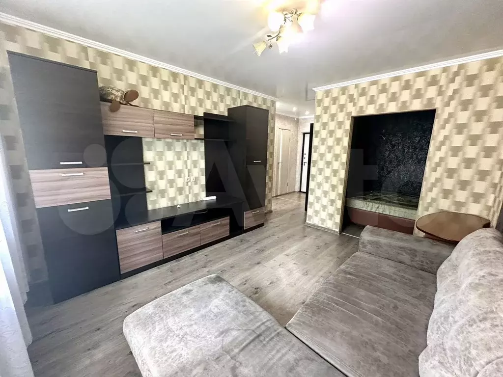 1-к. квартира, 38 м, 2/5 эт. - Фото 1