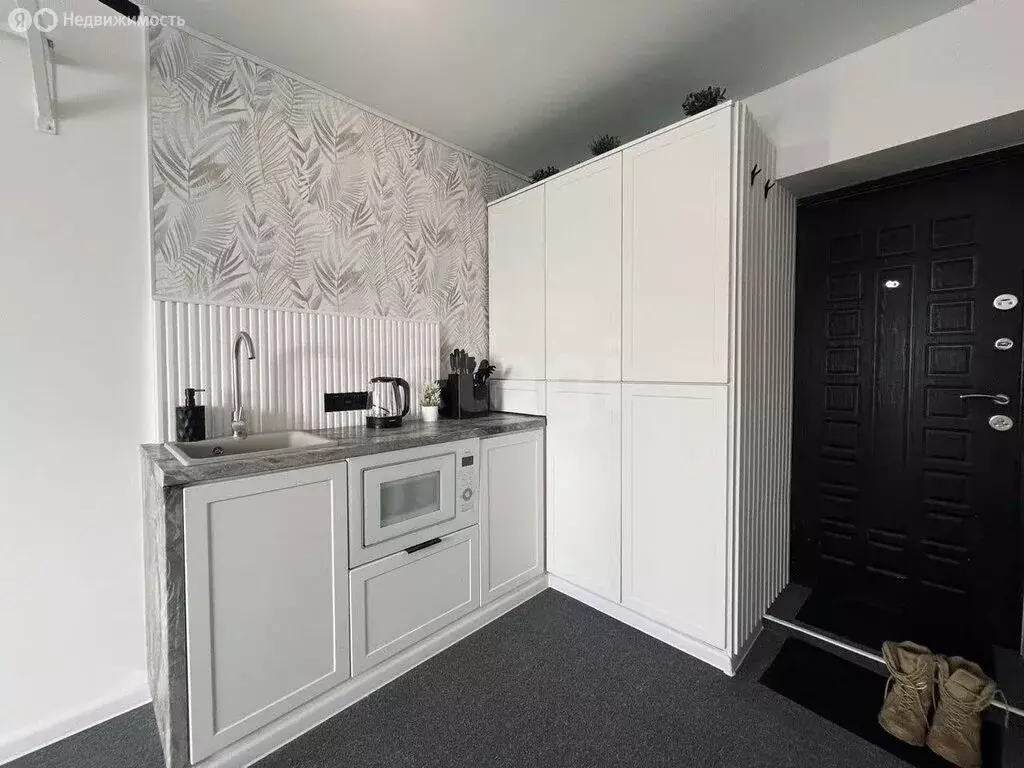 Квартира-студия: Кемерово, Мирная улица, 8 (18 м) - Фото 2