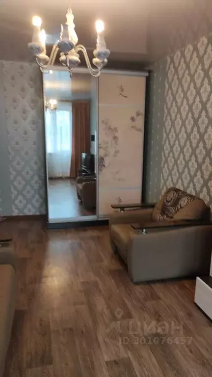 1-к кв. Тульская область, Новомосковск ул. Есенина, 3 (32.0 м) - Фото 0