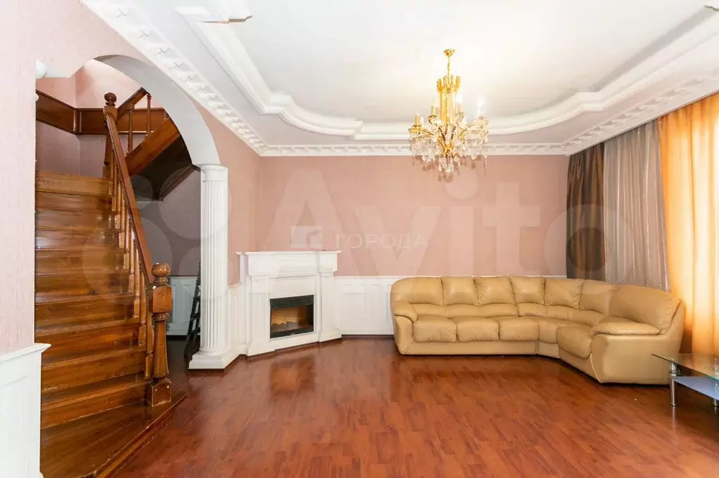 6-к. квартира, 170 м, 9/10 эт. - Фото 0