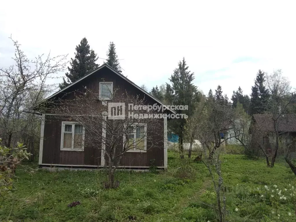 Дом в Ленинградская область, Гатчинский район, Строганово ... - Фото 0